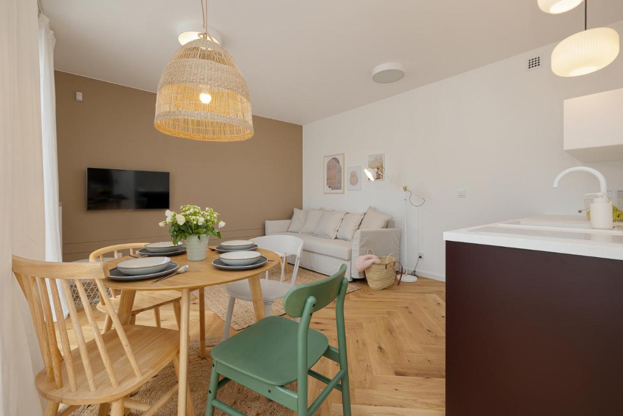Lovesea Apartments ريفال المظهر الخارجي الصورة